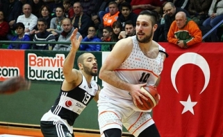 G.Orelikas Turkijos taurės ketvirtfinalyje rinko taškus ir kovojo kamuolius